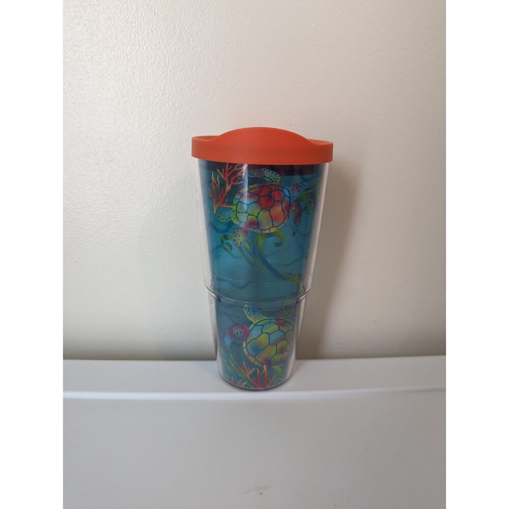 Tervis‎ 24 oz Sea Turtle Tumbler.
